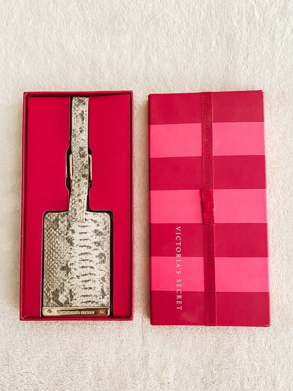 NEW Victoria's Secret Snakeskin Luggage Tag